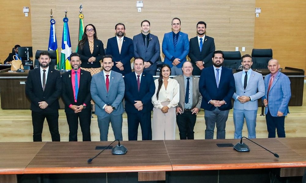 NOVA MESA DIRETORA TOMA POSSE NA ASSEMBLEIA LEGISLATIVA DE RONDÔNIA