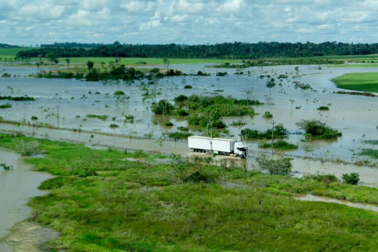 Decreto publicado pelo governo de RO facilita logística em Guajará-Mirim e Nova Mamoré, atingidos pela cheia