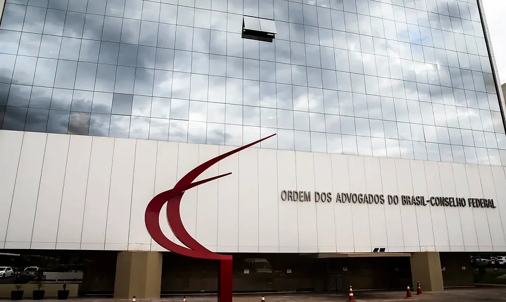 OAB proíbe inscrição de candidatos condenados por crimes raciais
