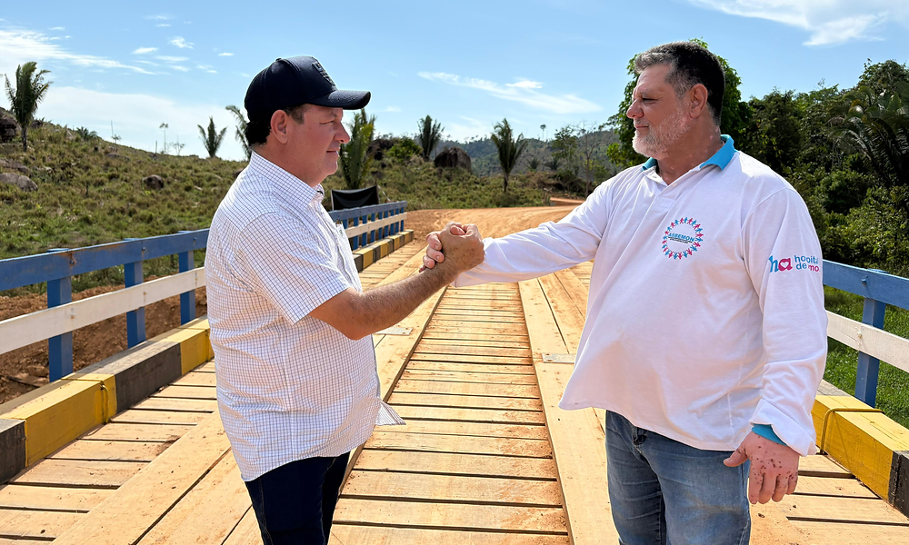 Pedro Fernandes participa da entrega de duas pontes na Linha C-35 em Monte Negro
