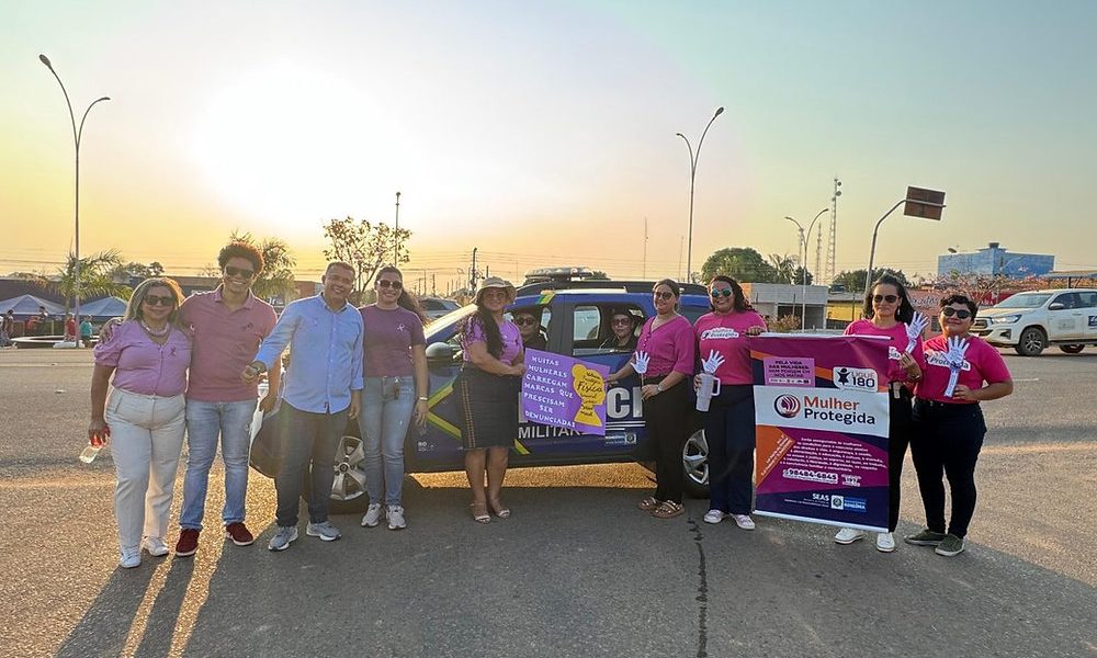 Nova Mamoré se une em caminhada pelo fim da violência contra a mulher