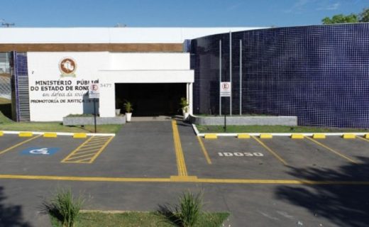 Uso de celulares em provas leva Justiça a suspender concurso em Cacoal; MP denunciou