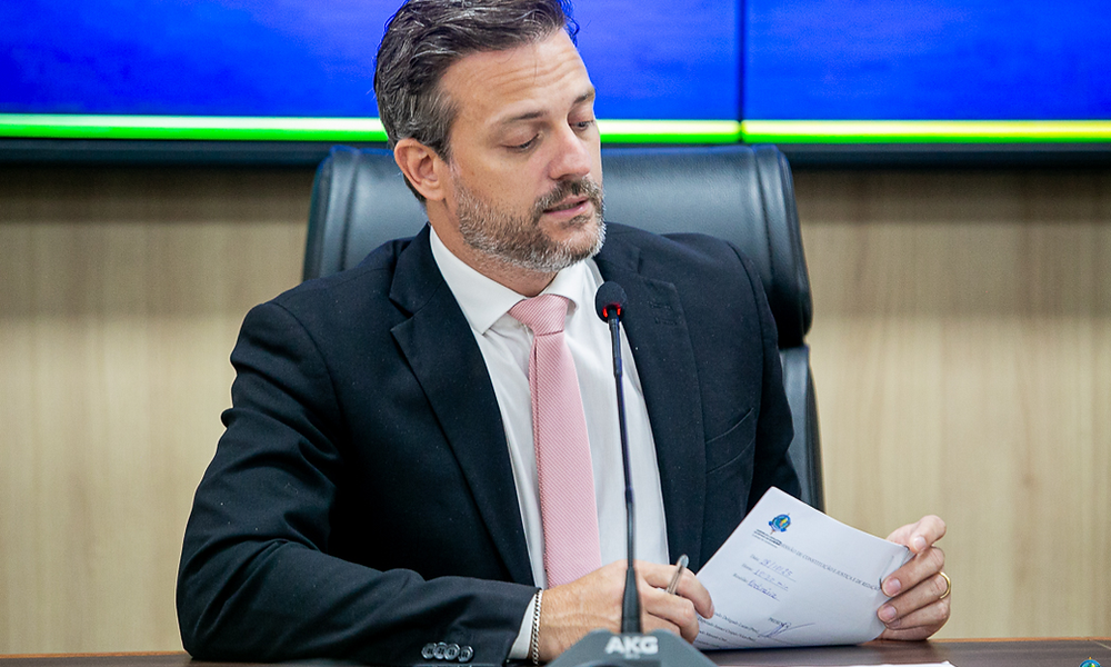 Indicação solicita patrolamento urgente da RO-420 entre Nova Mamoré e Jacinópolis