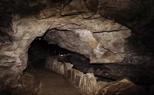 Gruta mais extensa de Rondônia é destruída após décadas de mineração; MPF cobra R$ 8 milhões