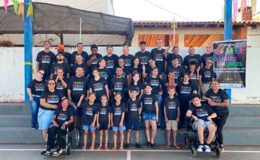Palco Sem Limites leva teatro às escolas de Rolim de Moura e promove inclusão