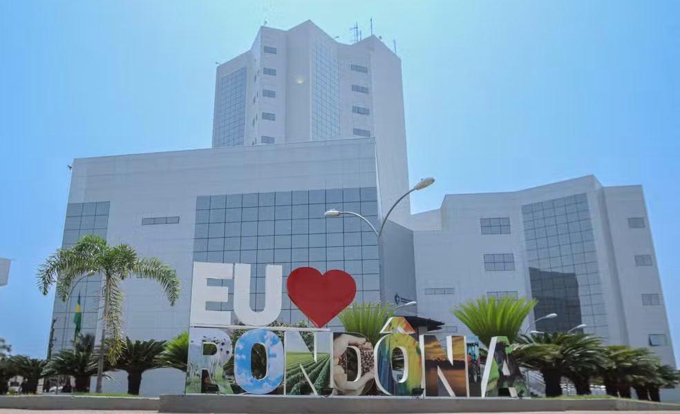PÓS-ELEIÇÃO: ALE/RO publica 88 exonerações em dois dias e inicia reorganização de gabinetes